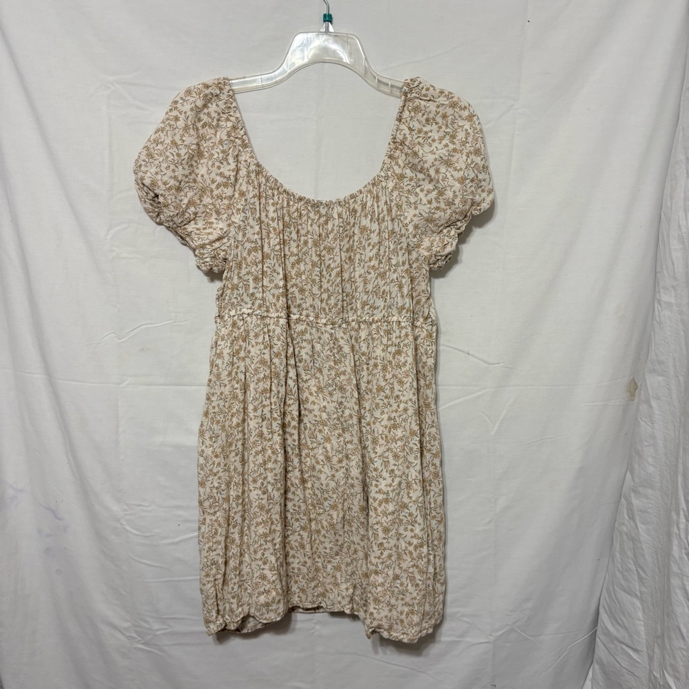 American Eagle Outfitters floral puff-sleeve babydoll dress. - Picture 4 of 9